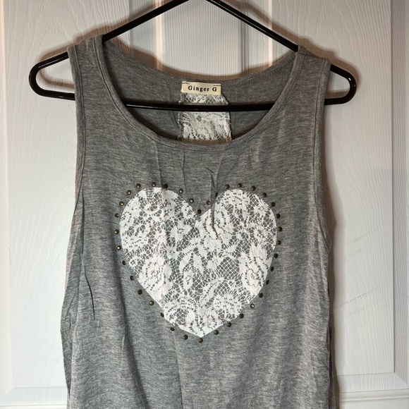 Ginger G Women’s Lace Heart Shaped Shirt Medium - Picture 2 of 11